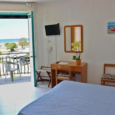 Hotel Puccinelli Lido di Camaiore Exteriör bild